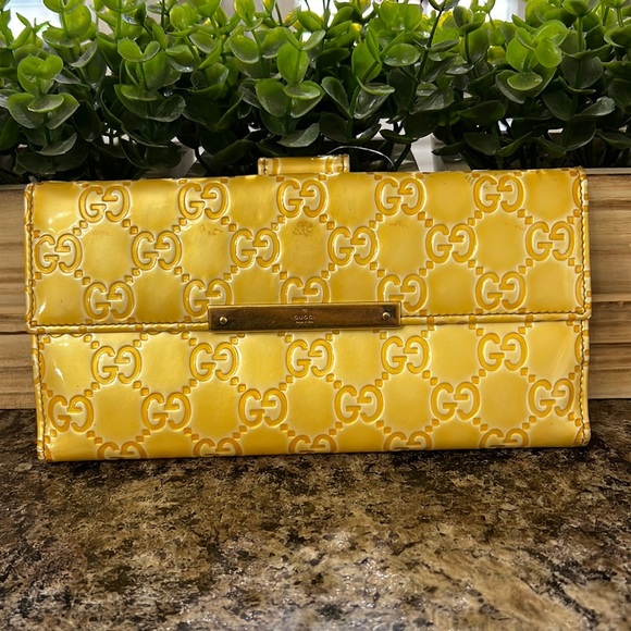 Gucci Handbags - Authentic Gucci yellow long wallet